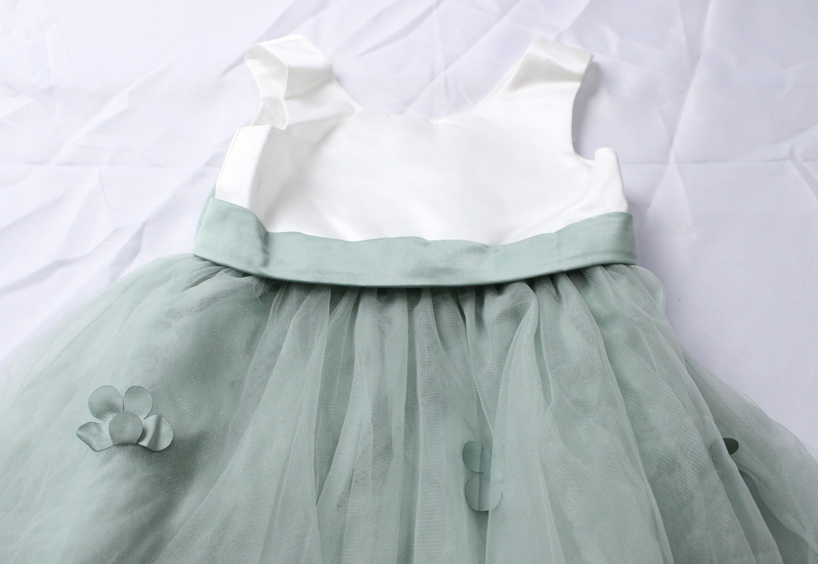 Azazie Girl's A-Line Tea Length Sleeveless Bow Tulle Dress CA4 Agave Size 4 NWT