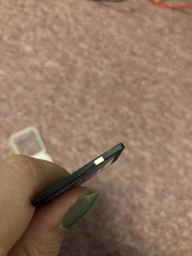 Dane-Elec MicroSD Adapter With MicrosSD With Lock And Case