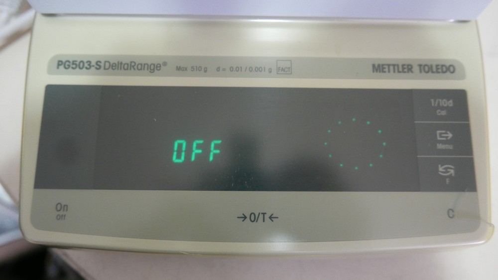 Mettler Toledo Scientific Scale PG503-S Delta Range with Draft Shield Box #2