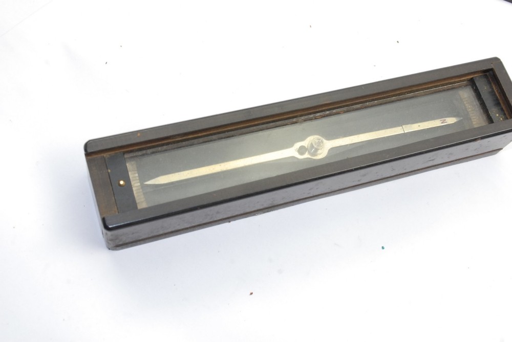 Trough / Plane Table Compass in Phenolic / Bakelite Case HXG26