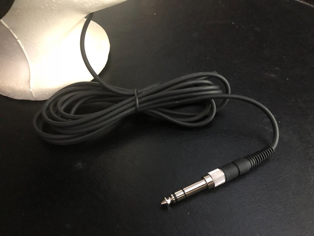 AKG K72 Closed-Back Studio Headphones~FREE SHIP