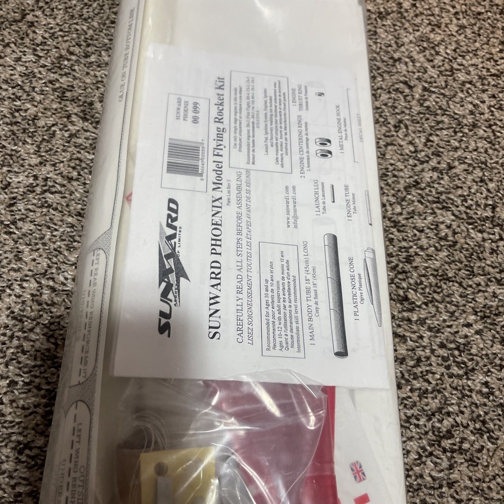 Sunward The Phoenix Rocket Fighter Flying Model Rocket Kit - Sealed, OOP