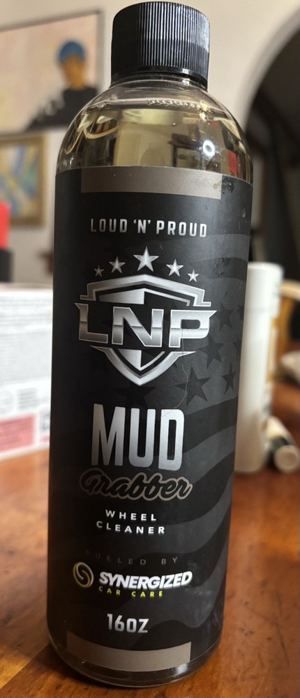 Mud Grabber Wheel Cleaner Loud N Proud