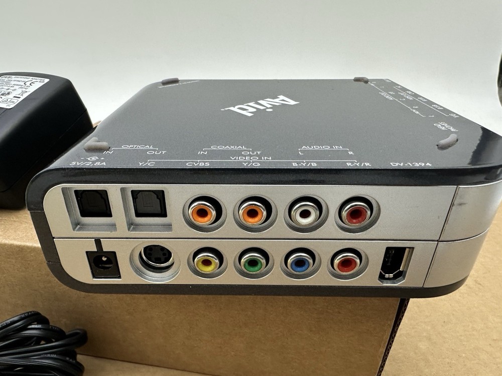 Breakout Box Avid Liquid Edition Pro Pinnacle Systems, USB / Firewire