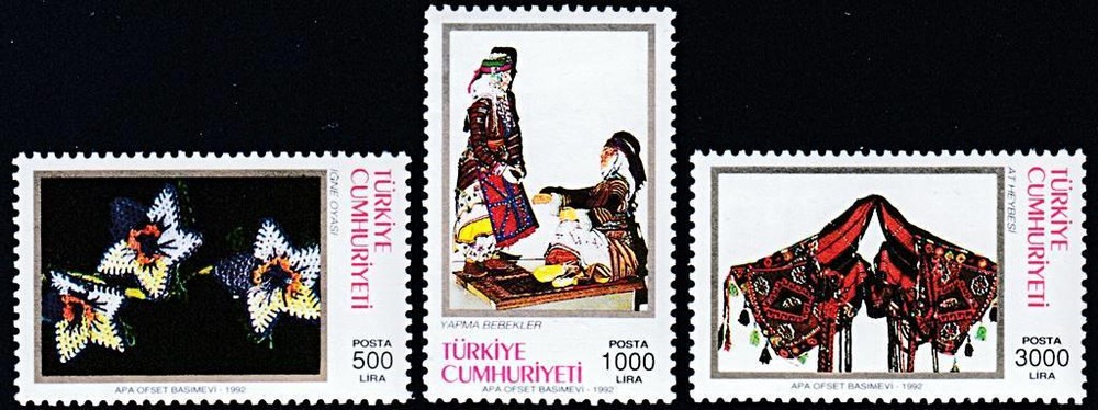 👉 TURKEY 1992 TEXTILE MNH DOLLS, COSTUMES