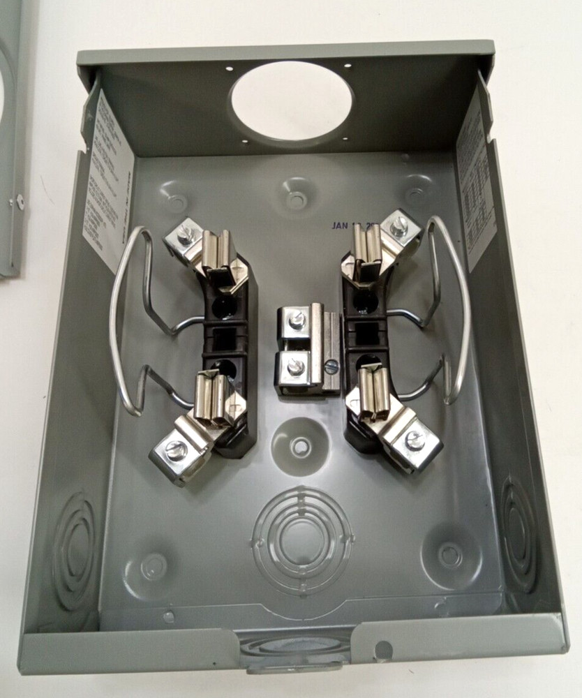 Square D UTRS101B Ringless Meter Socket 125A 1PH 600VAC Max 4-Jaw 3-Wire NEMA 3R