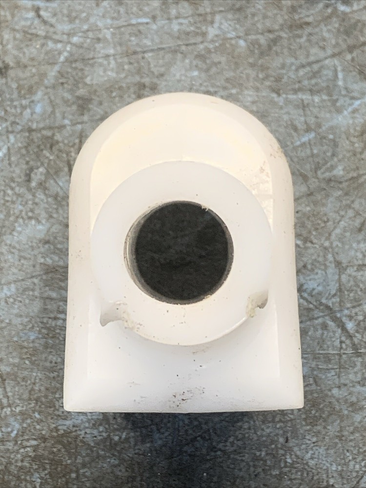 MAN004 MANITOWOC Multiplex 0101702 Mushroom Bushing MANB0101702