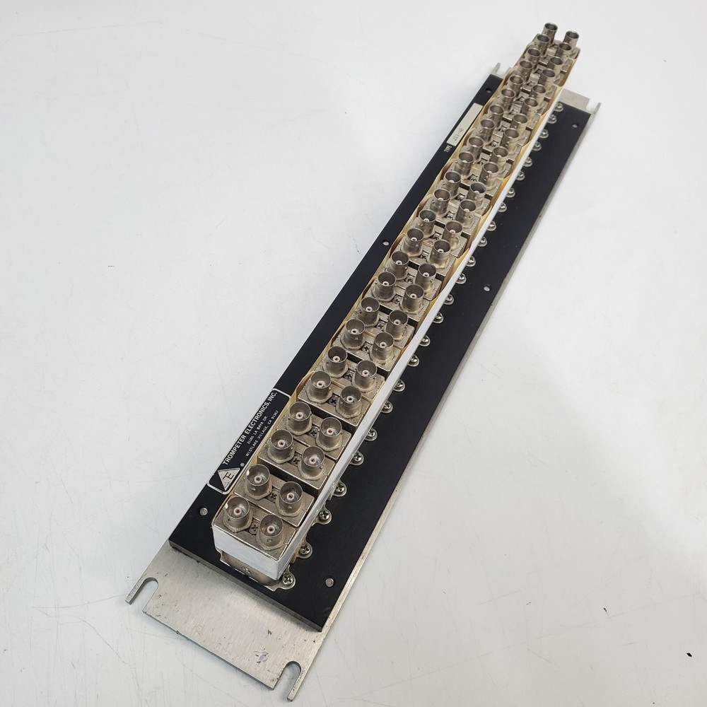 Trompeter Electronics JSI-48 Cinch Connectivity Solutions Patch Panel
