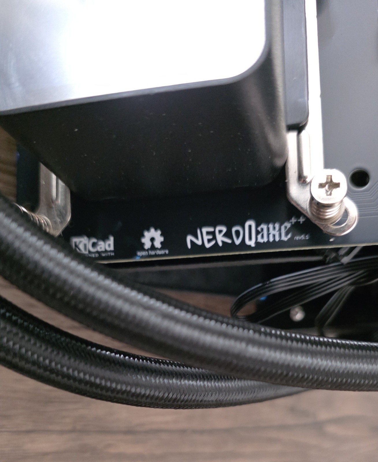 NerdQaxe++ 4.8TH/s Hydro Miner - US STOCK