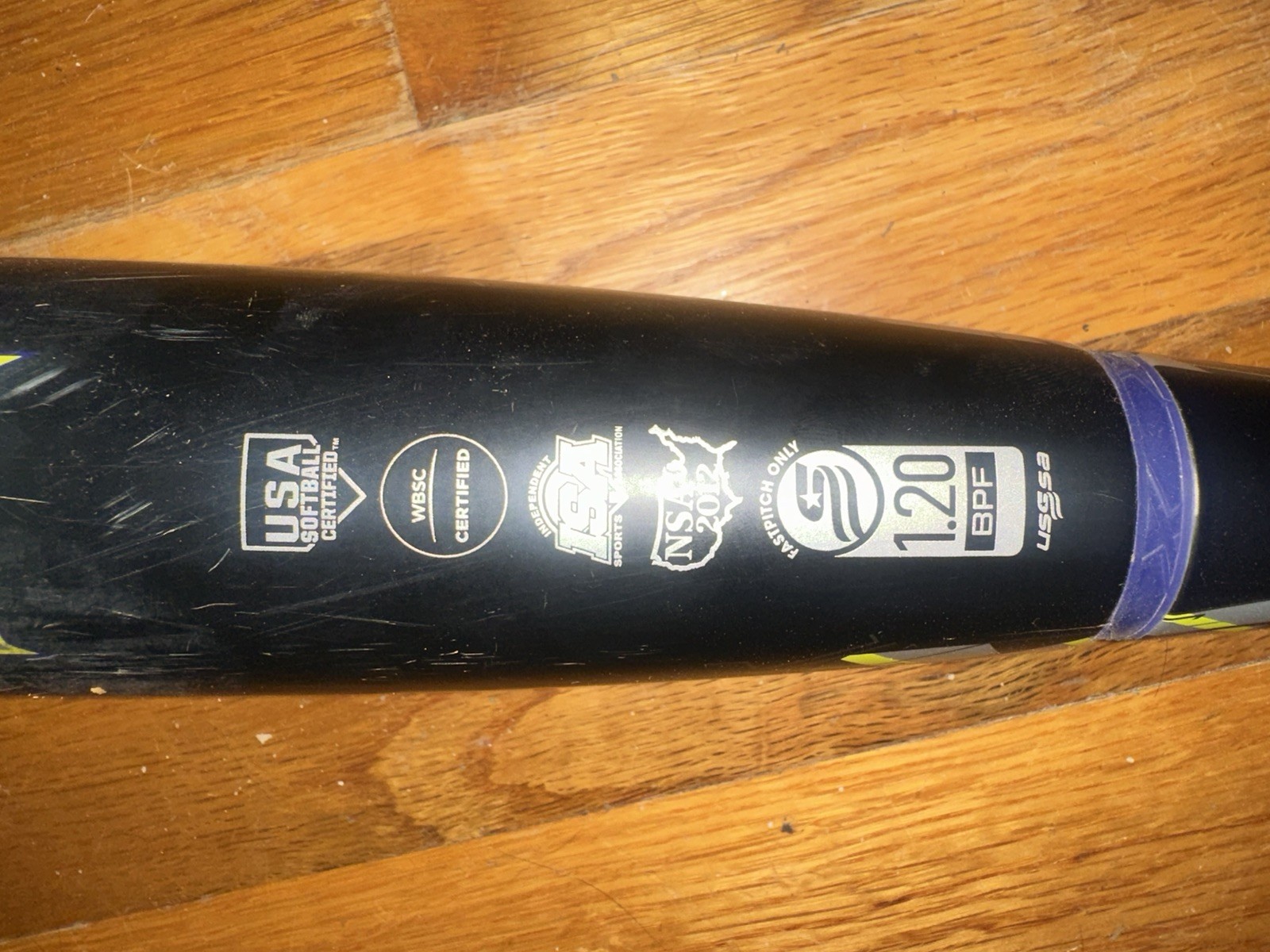 2024 Lousiville Xeno 33 Drop -10 Fastpitch Softball Bat