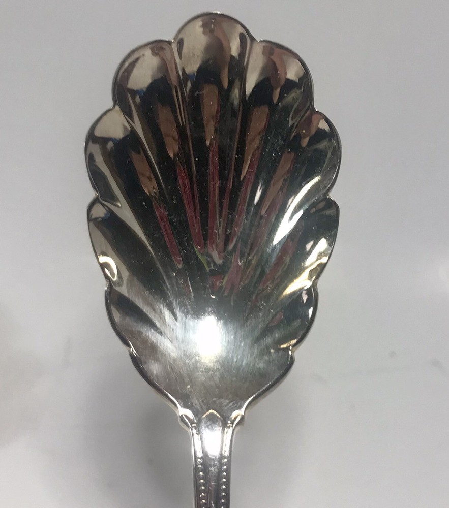 Oneida Silver Plate Sugar Spoon Arbor Shell Shaped Serving Utensil Flatware G17