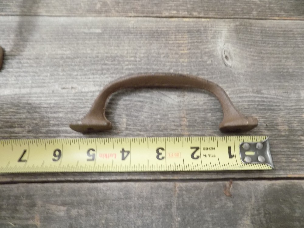 5 CAST IRON HANDLES RUSTIC DRAWER PULLS 5 1/4" LONG W/ SCREWS PULL HANDLE GRASP