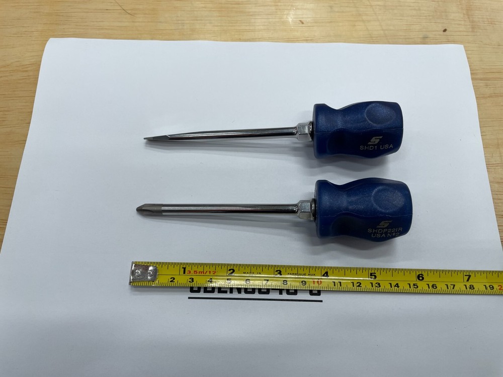Snap-on Tools 2pc POWER BLUE Hard Stubby Handle Standard Shaft Screwdriver Set