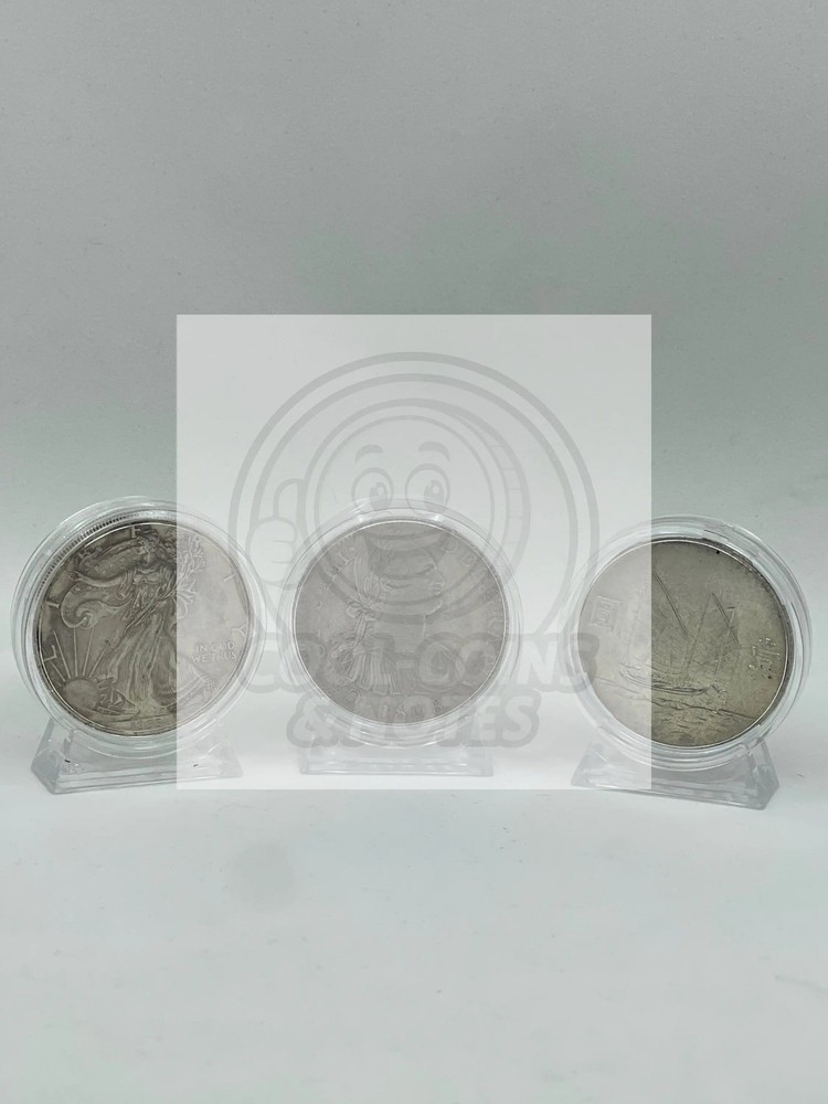 3 Coin Capsuls With Stand