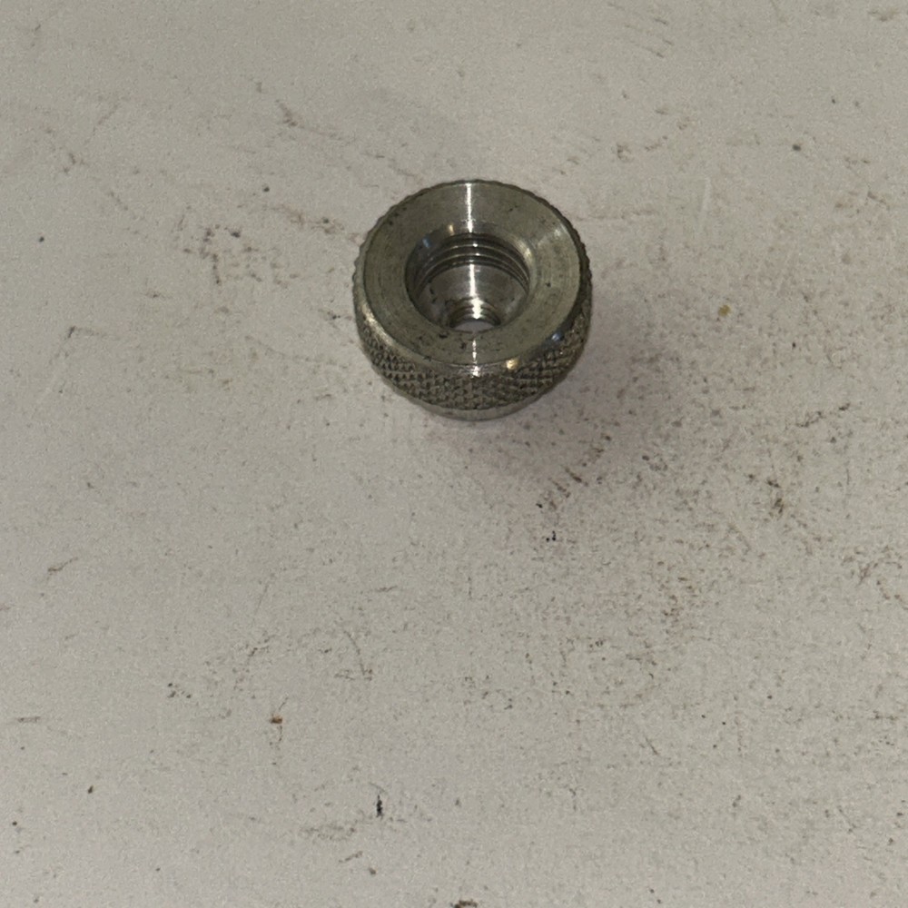 981189 Knob, Tiny