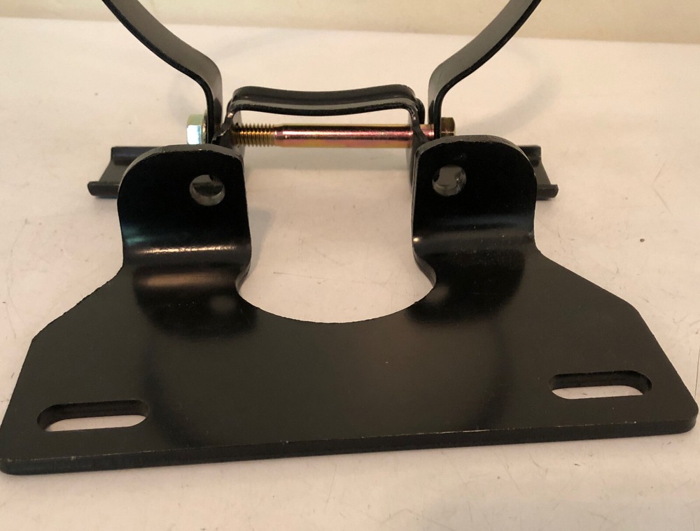 MOUNTING BRACKET FOR AD9 AIR DRYERS NEW