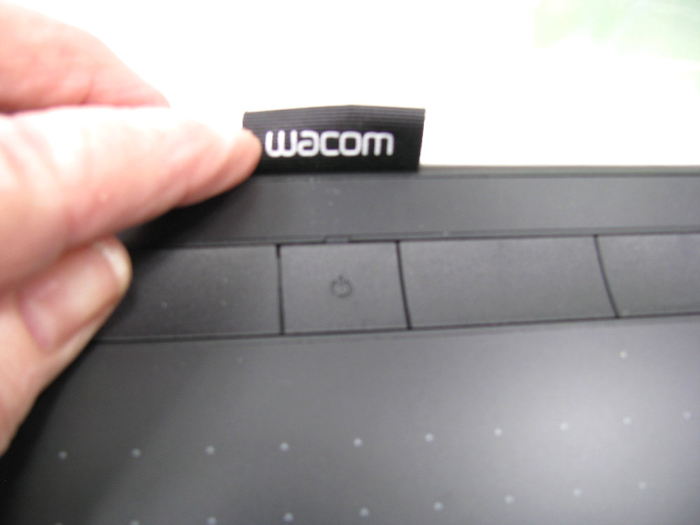 WACOM INTUOS CTL-6100WL, M Wireless Bluetooth/ USB Graphics Drawing Pad, PC/ Mac