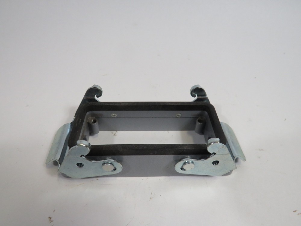 Generic Rectangular Connector Enclosure 3-3/8x1-3/8x1-1/8" USED