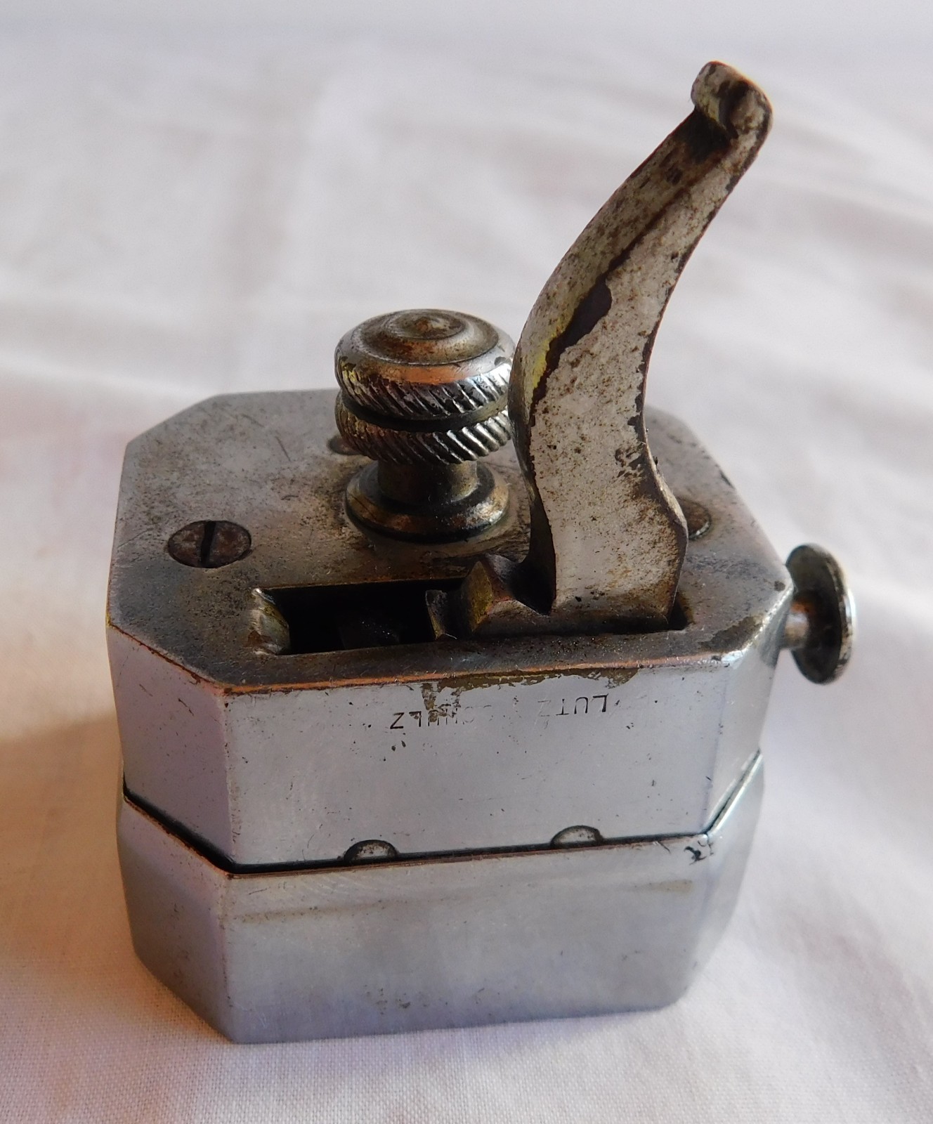 EARLY 20TH CENTURY 12 BLADE SCARIFICATOR BLEEDING IN WORKING ORDER, FOR RESTORE