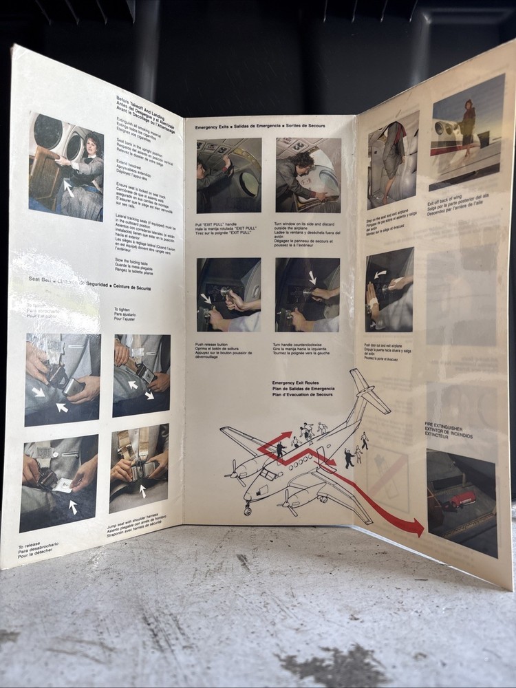 Beechcraft 200 Passenger Briefing Card
