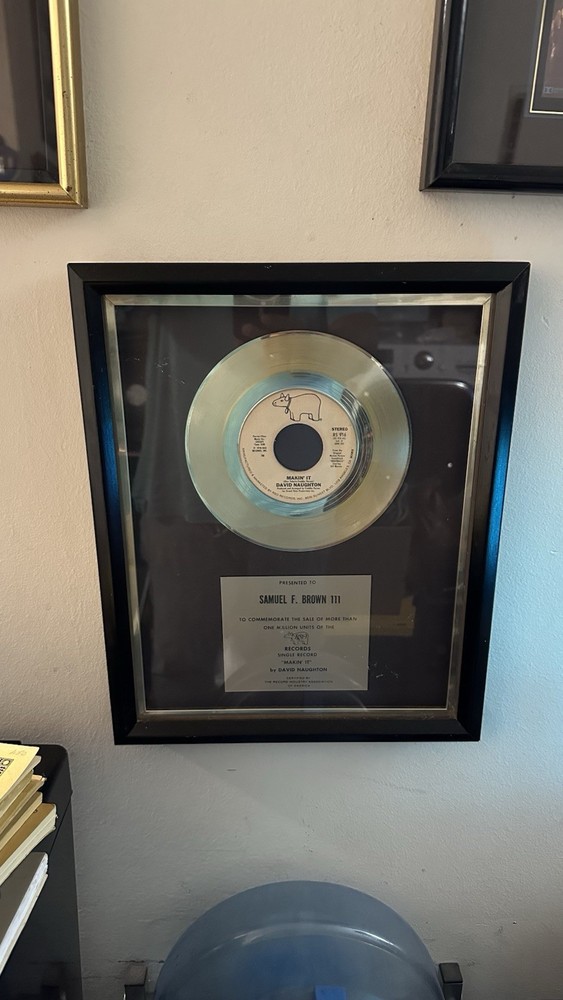 Vintage Windows 98 Studio Computer Custom Built Fully Functional With OEM Win98