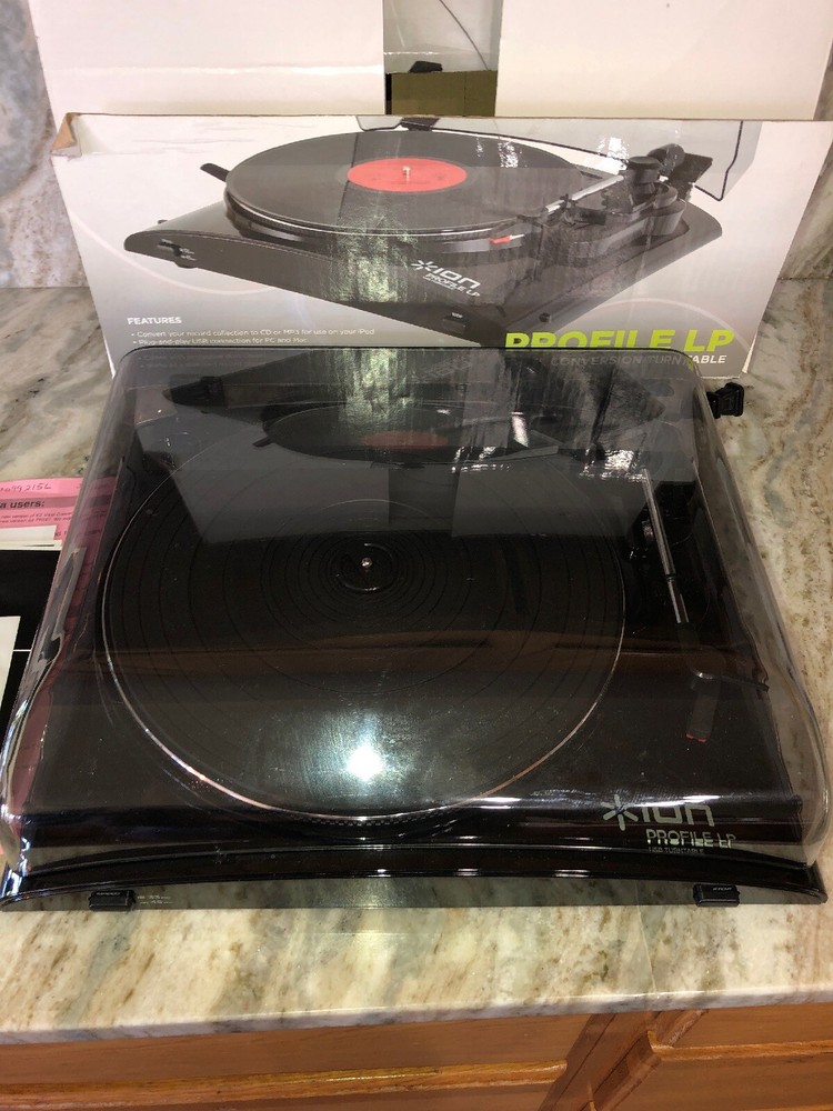 EZ ION Audio PROFILE LP Vinyl Conversion Turntable Convert CD Digital MP3 iPod