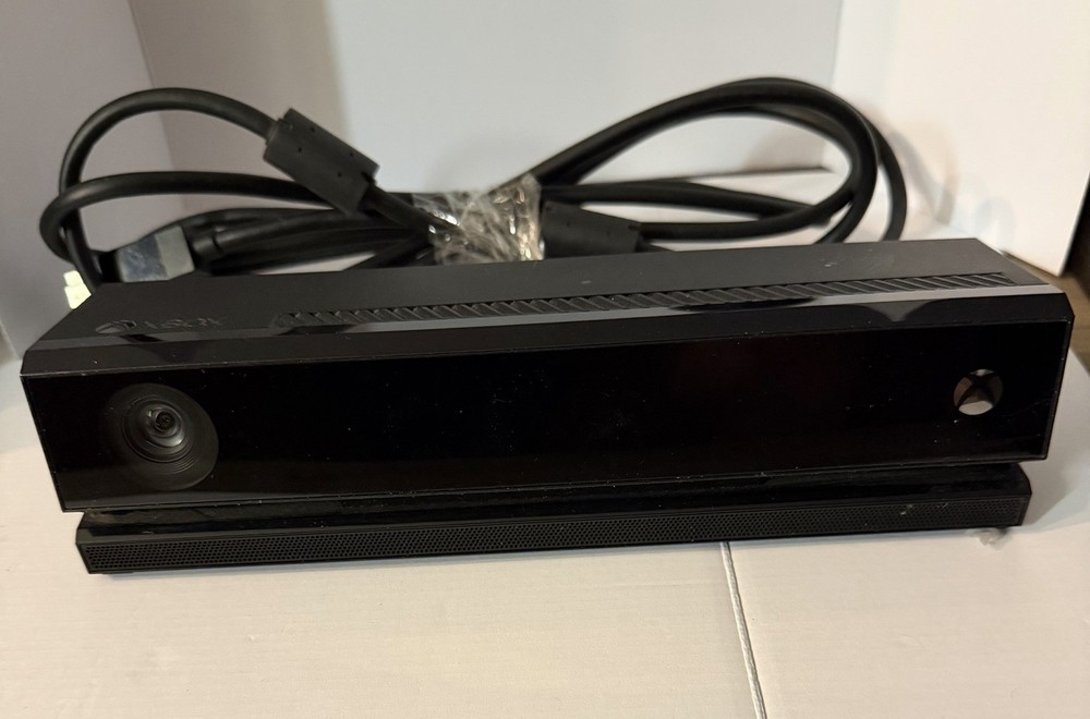 Microsoft 1520 Kinect Sensor - Black (KInect Only) (1/12)