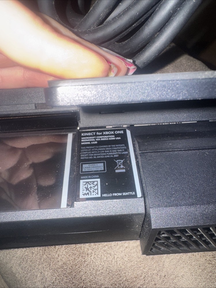 Microsoft Xbox One Kinect Sensor Bar Model 1520 - Black | B1