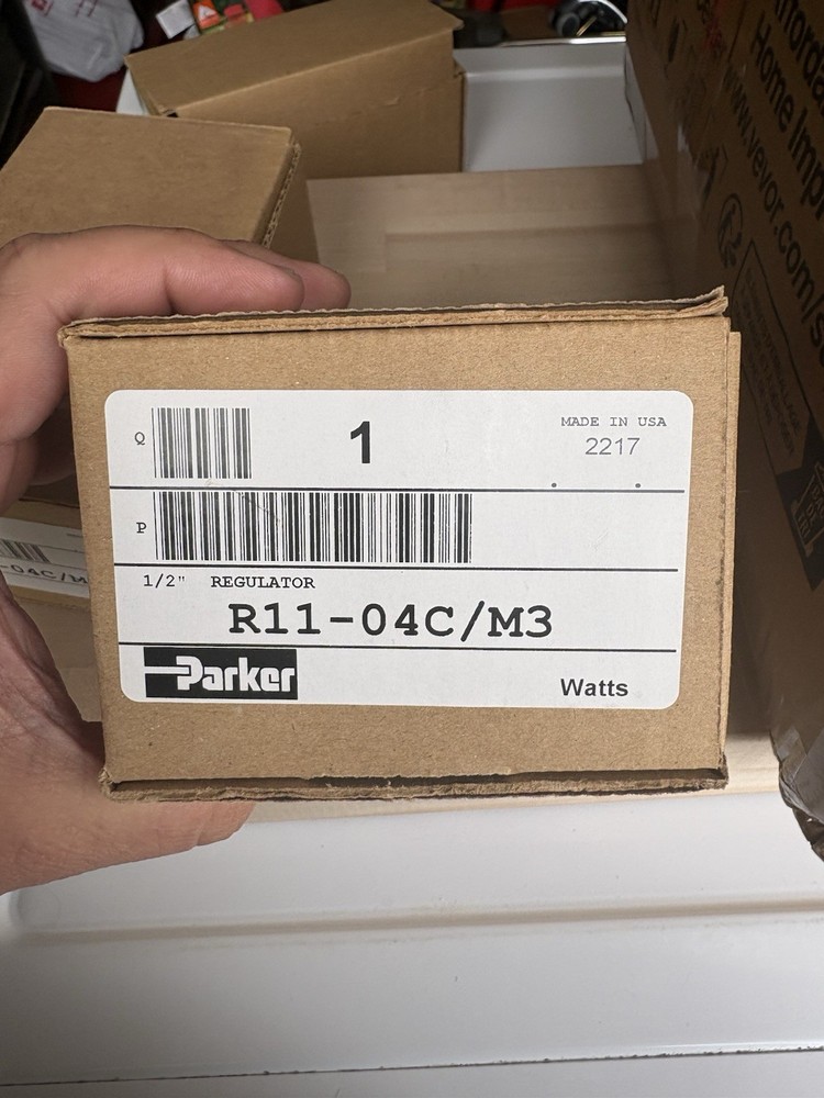 Parker r11-04c/m3 pneumatic regulator