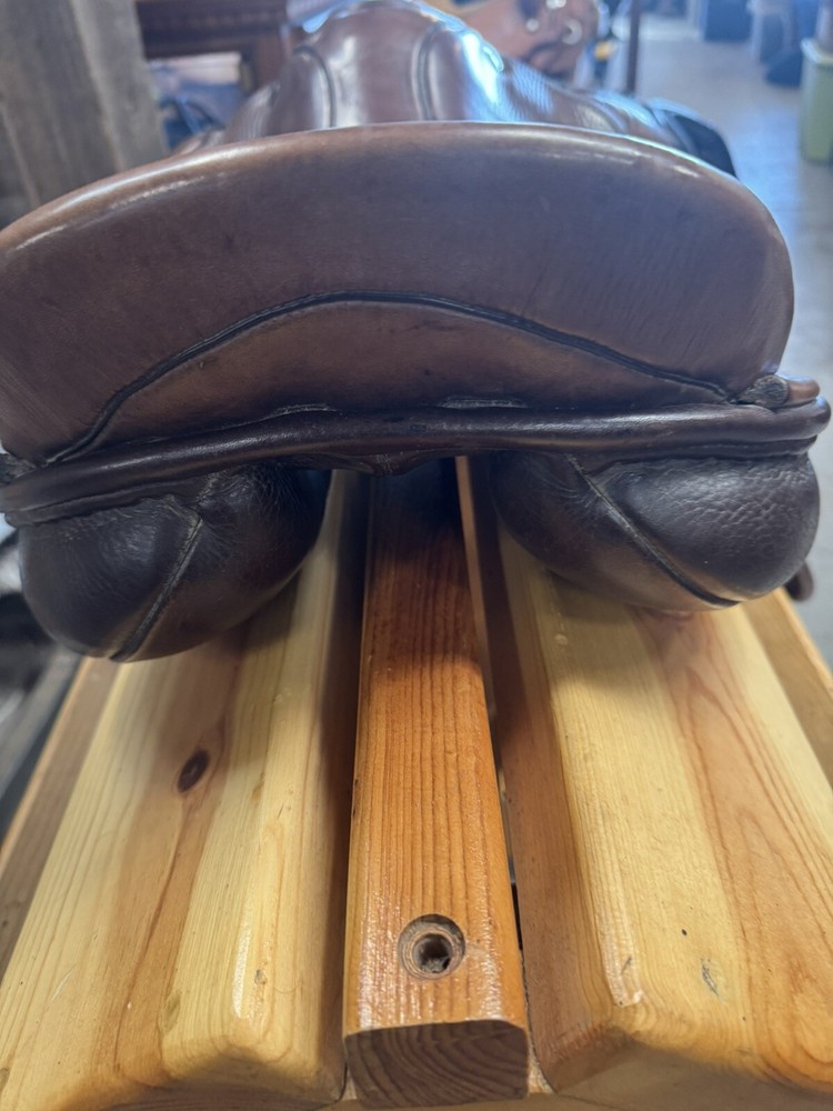 17” Medium JRD Saddle Brown Used