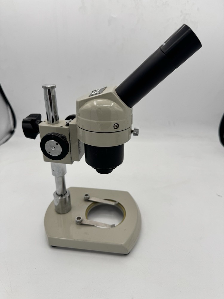 Boreal Microscope Missing Middle Holder