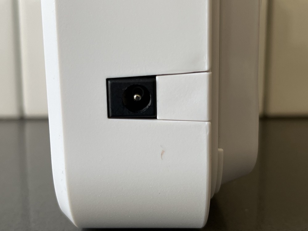 Rachio 16-Zone Smart Sprinkler Controller 16ZULW-C - Unit Only