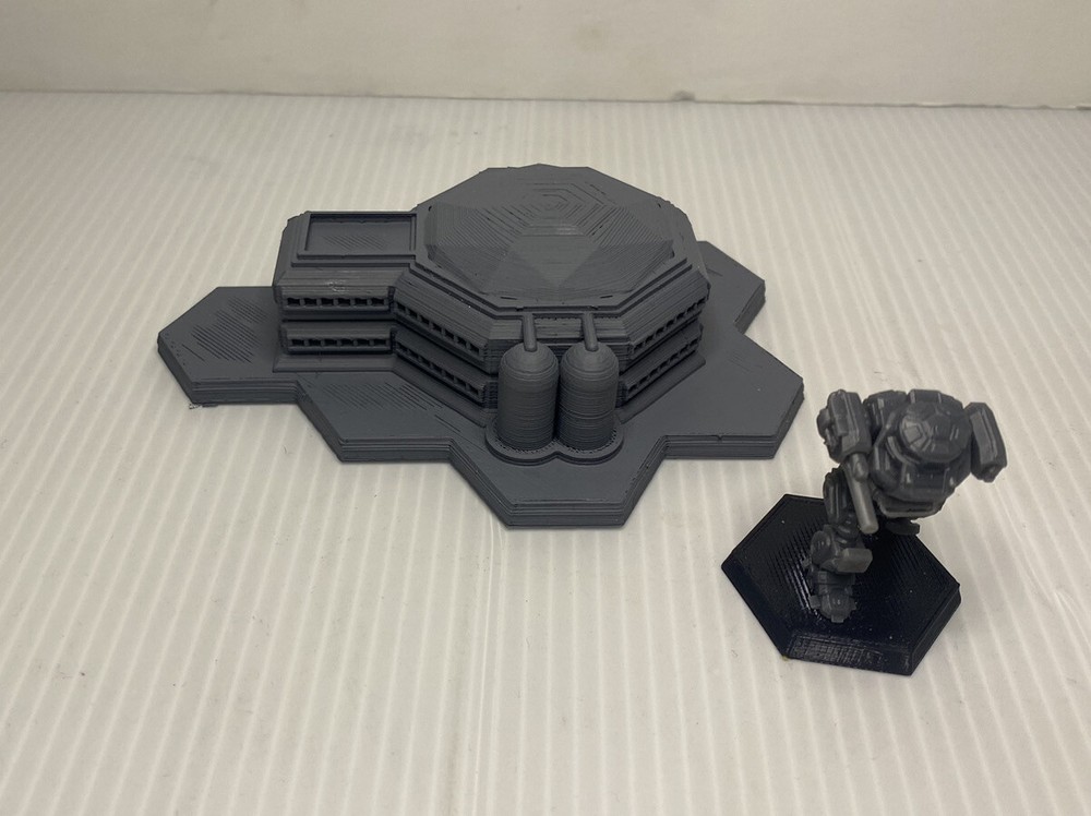 Research Lab w/ Hex Base, Tabletop War Game Terrain Battletech (6mm)