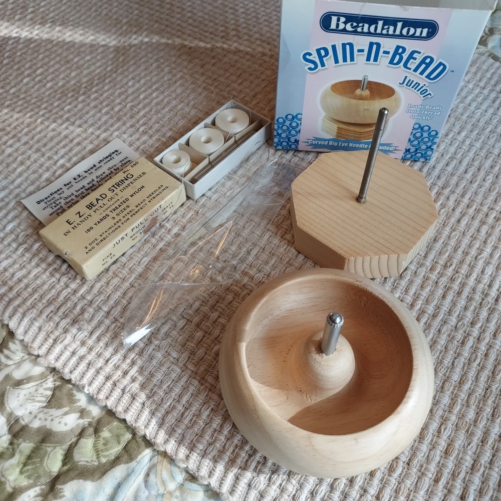 Spin-n-String Junior Mini Wooden Bead Spinner Used In BOX String, Curved Needle
