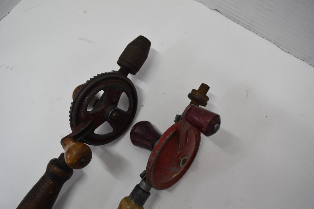 TWO VINTAGE EGG BEATER STYLE MANUAL HAND DRILLS DRILL BITS