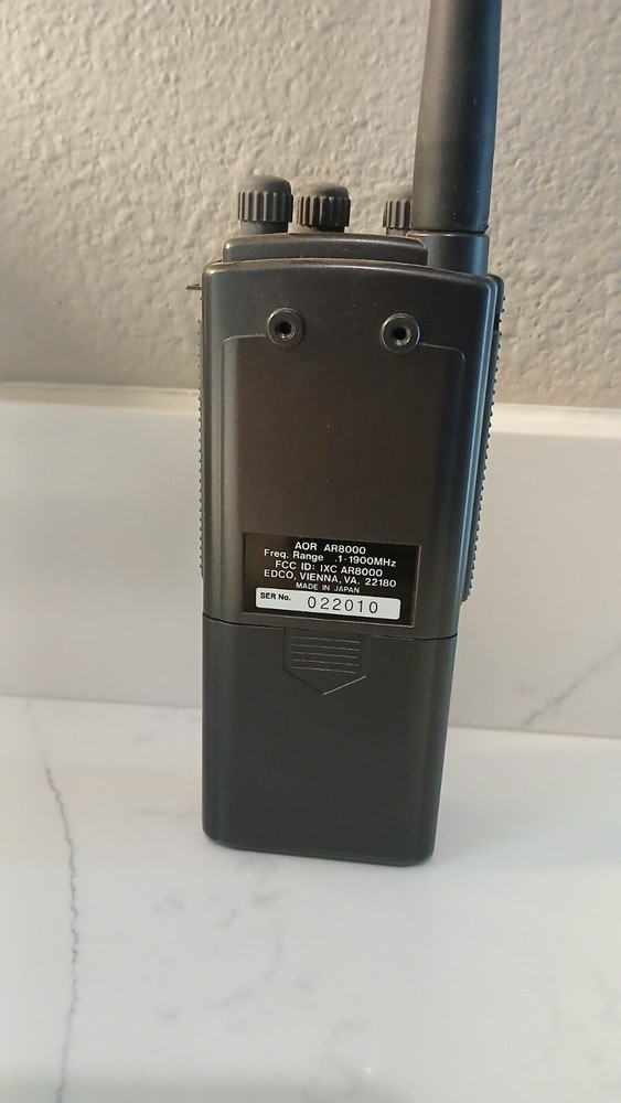 AR 8000 Wide Range Reciever