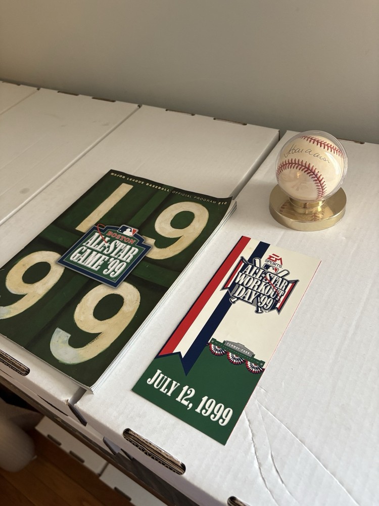1999 All Star program w/ Aaron signed ball