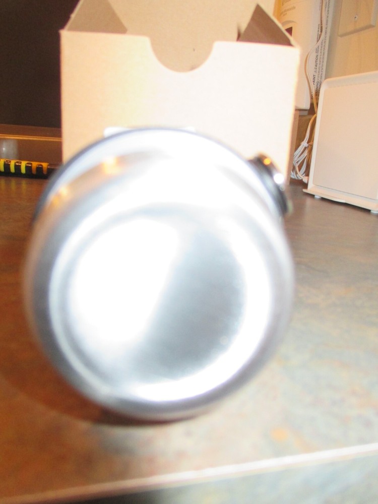 Flex Lid with Flexible Handle- 1 1/2"