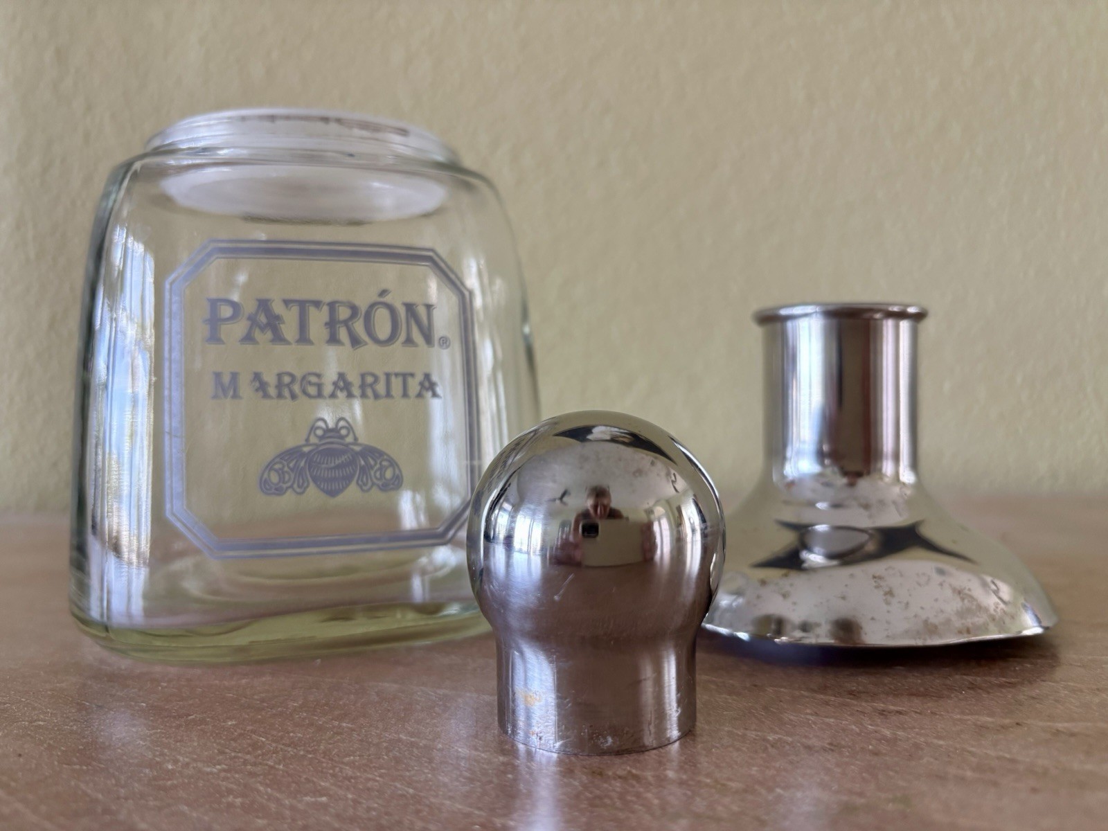 PATRON Tequila Margarita Cocktail Martini Shaker Glass & SS Bottle