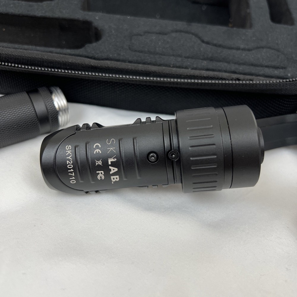 SkyLab - 3-Axis Gimbal Stabilizer - compatible with iPhone and Android phones