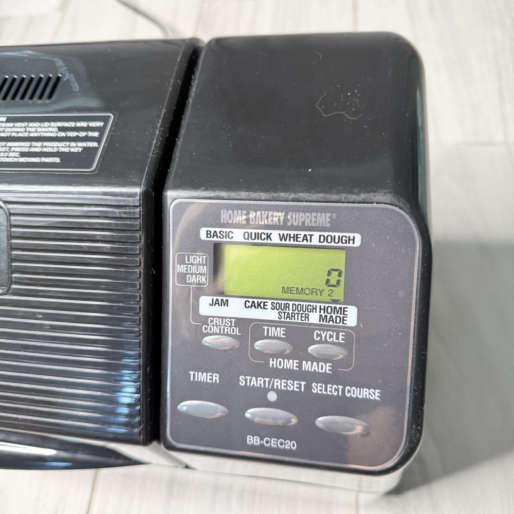 Zojirushi Supreme Breadmaker BB-CEC20BA *USED