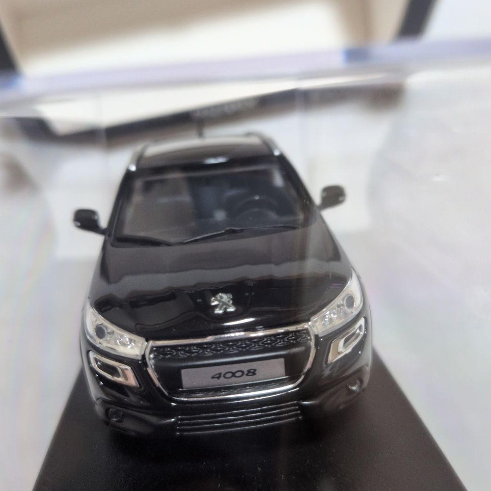NOREV 1/43 Peugeot 4008