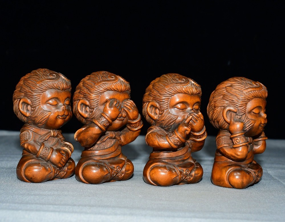 Exquisite Small Leaf Boxwood Four Not Monkey Ornament