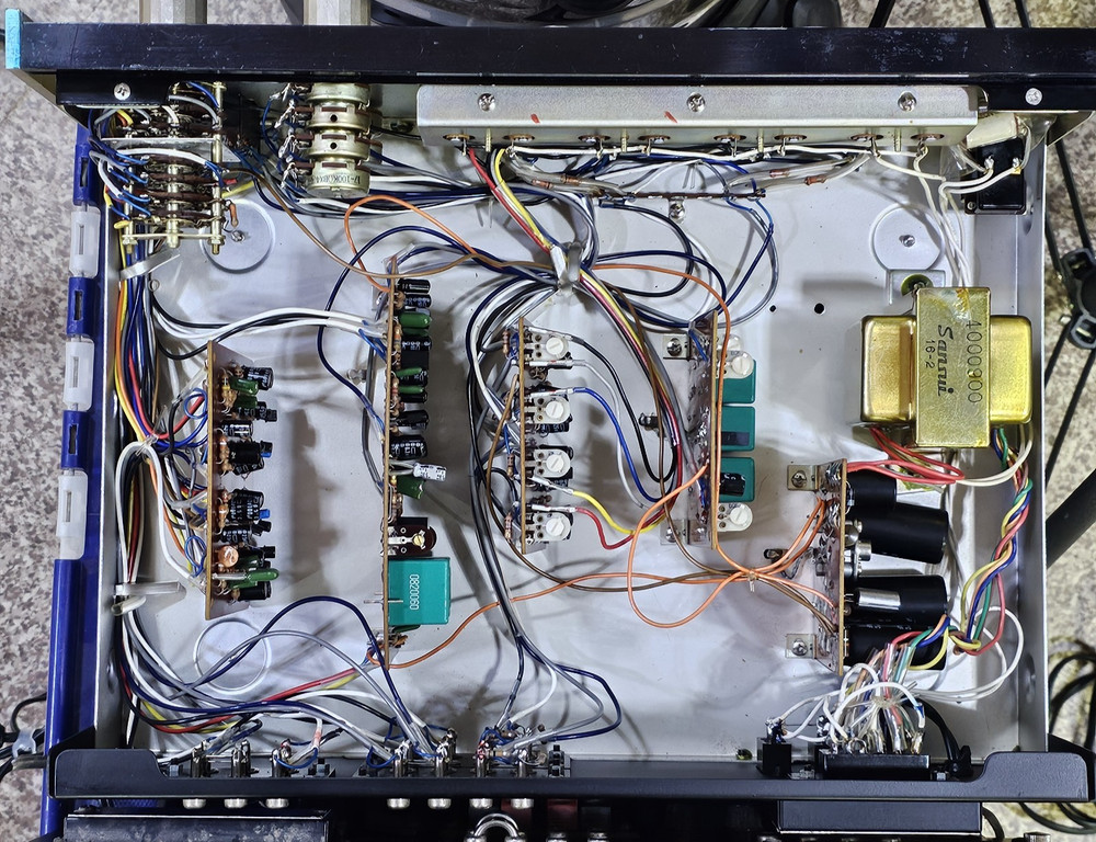 Sansui QS-1 Quadrophonic Synthesizer Decoder Working