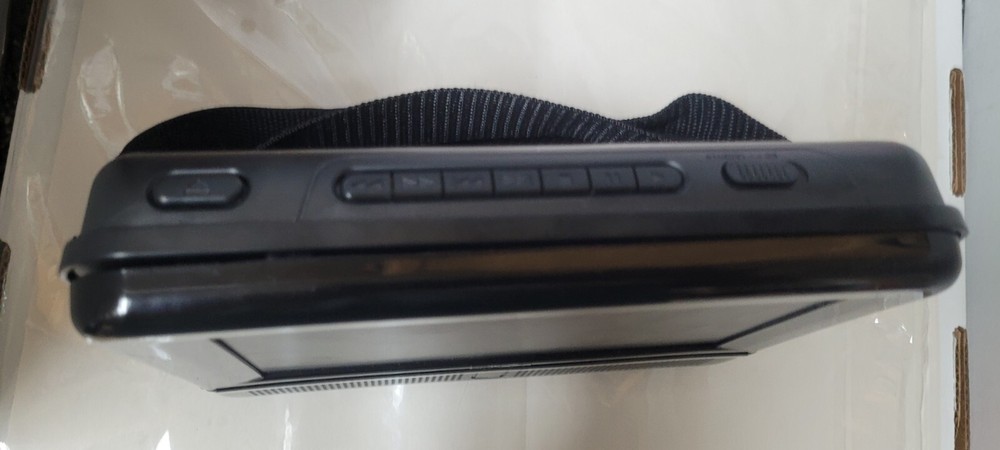 Rca Portable Dvd Player With 6"screen. Works. Includes Car Plug Only