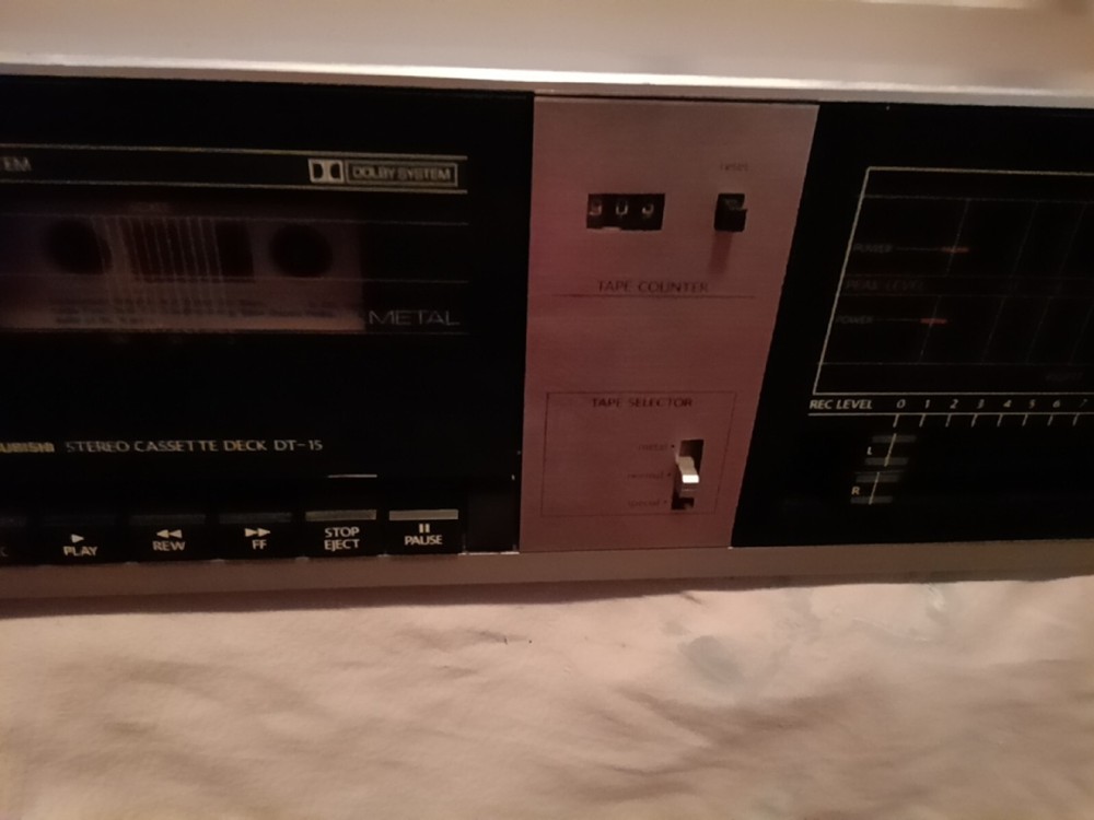 Mitsubishi Stereo Cassette Deck DT-15