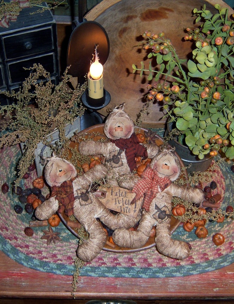 Primitive Patti's Ratties RutenTutenTrio Mummy Ornies Doll Paper Pattern #140