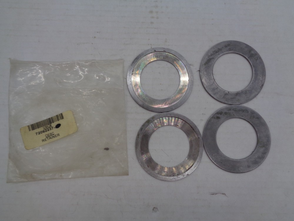 AGCO RETAINER - 72092237 BX10