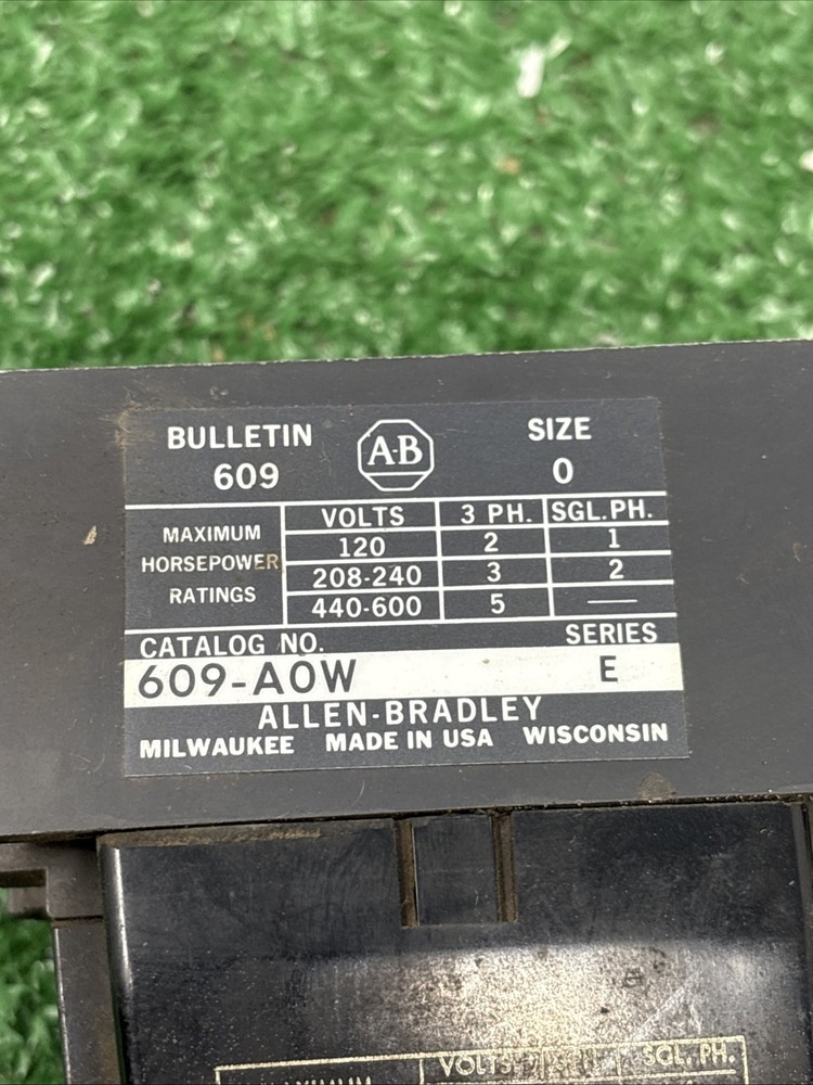 ALLEN BRADLEY 609-A0W SERIES E MANUAL STARTER