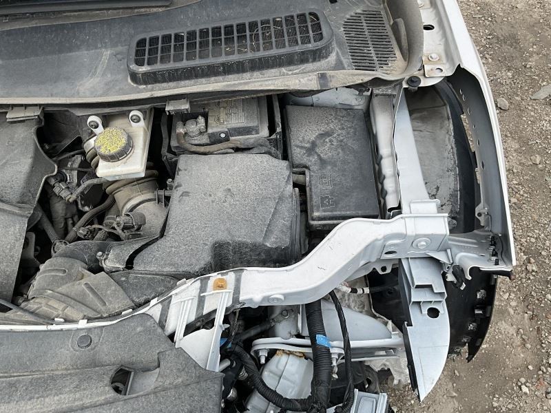 Fuse Box Engine Fits 19 ESCAPE 751549